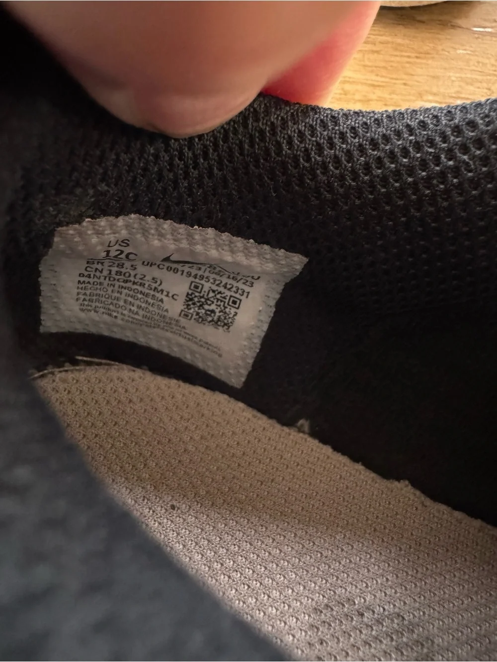 Nike Kids Black and White Low-Top Sneakers